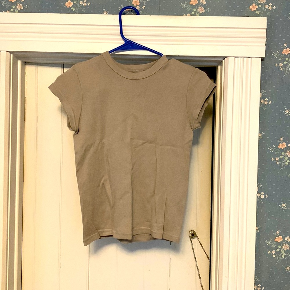 Brandy Melville Hailie Soft top